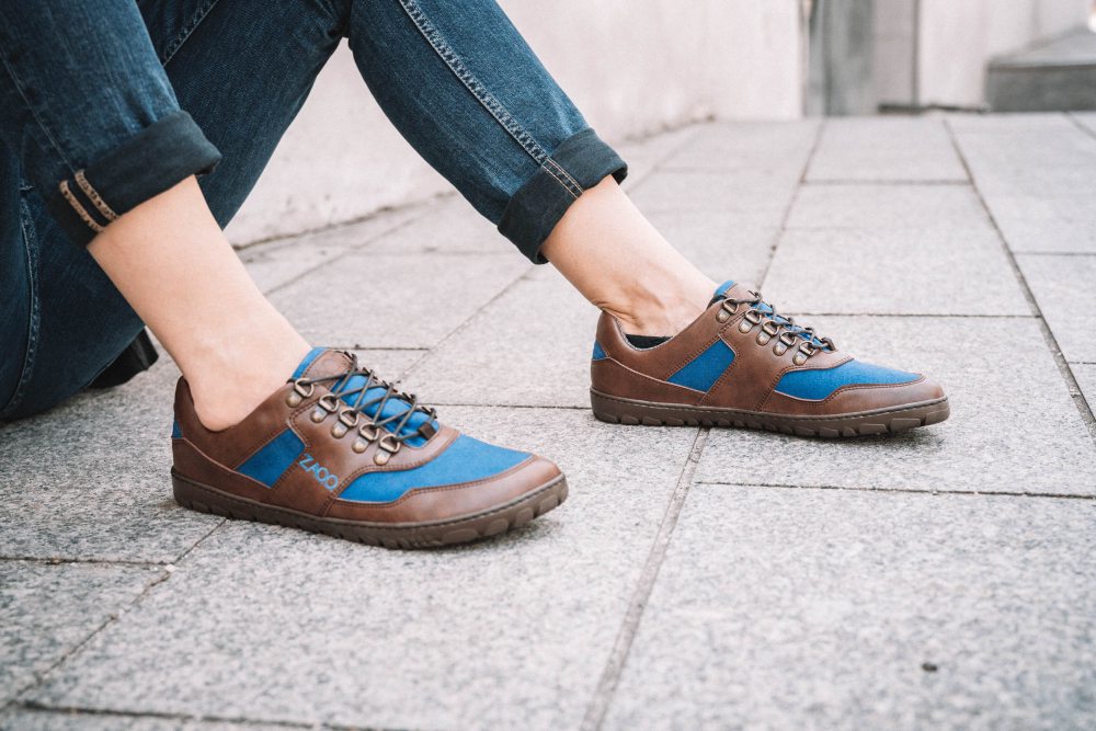 Ini impermeabile blu a bassa marrone hiqe